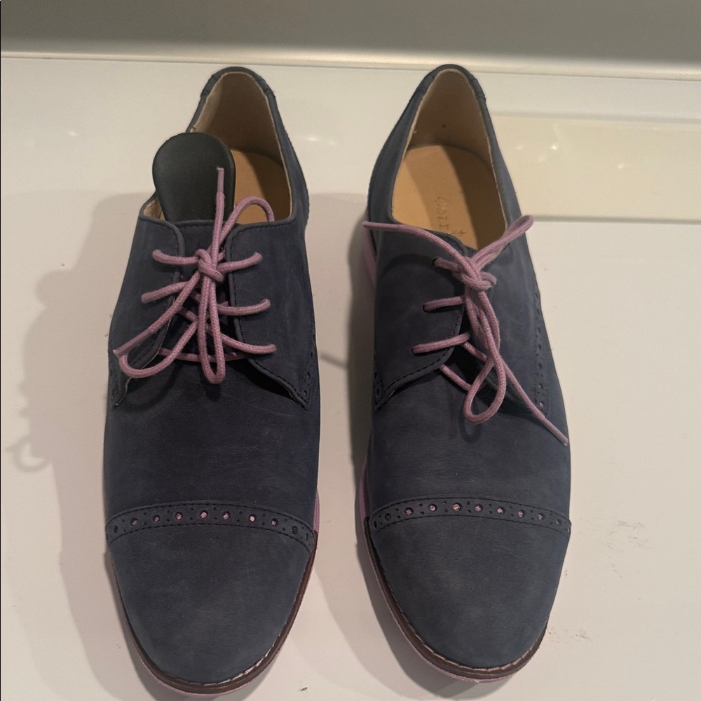 Women’s Navy/Pink Lace Up Oxford Shoes